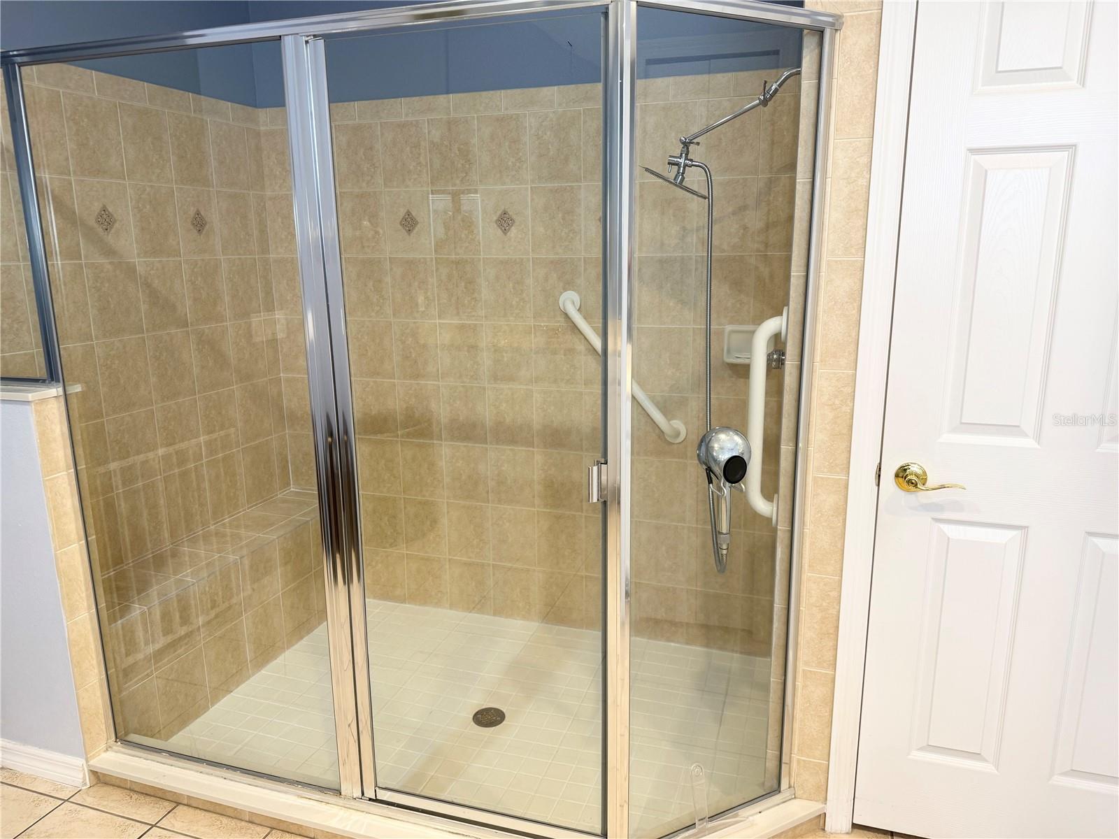 CARRIAGE POINTE A-I & L - Residential