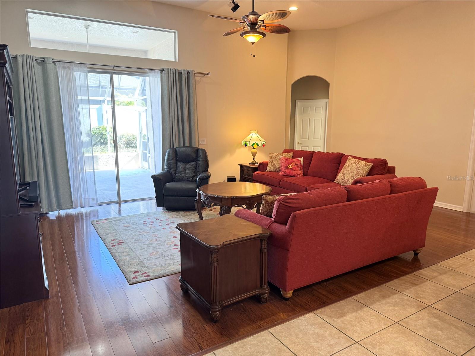 CARRIAGE POINTE A-I & L - Residential