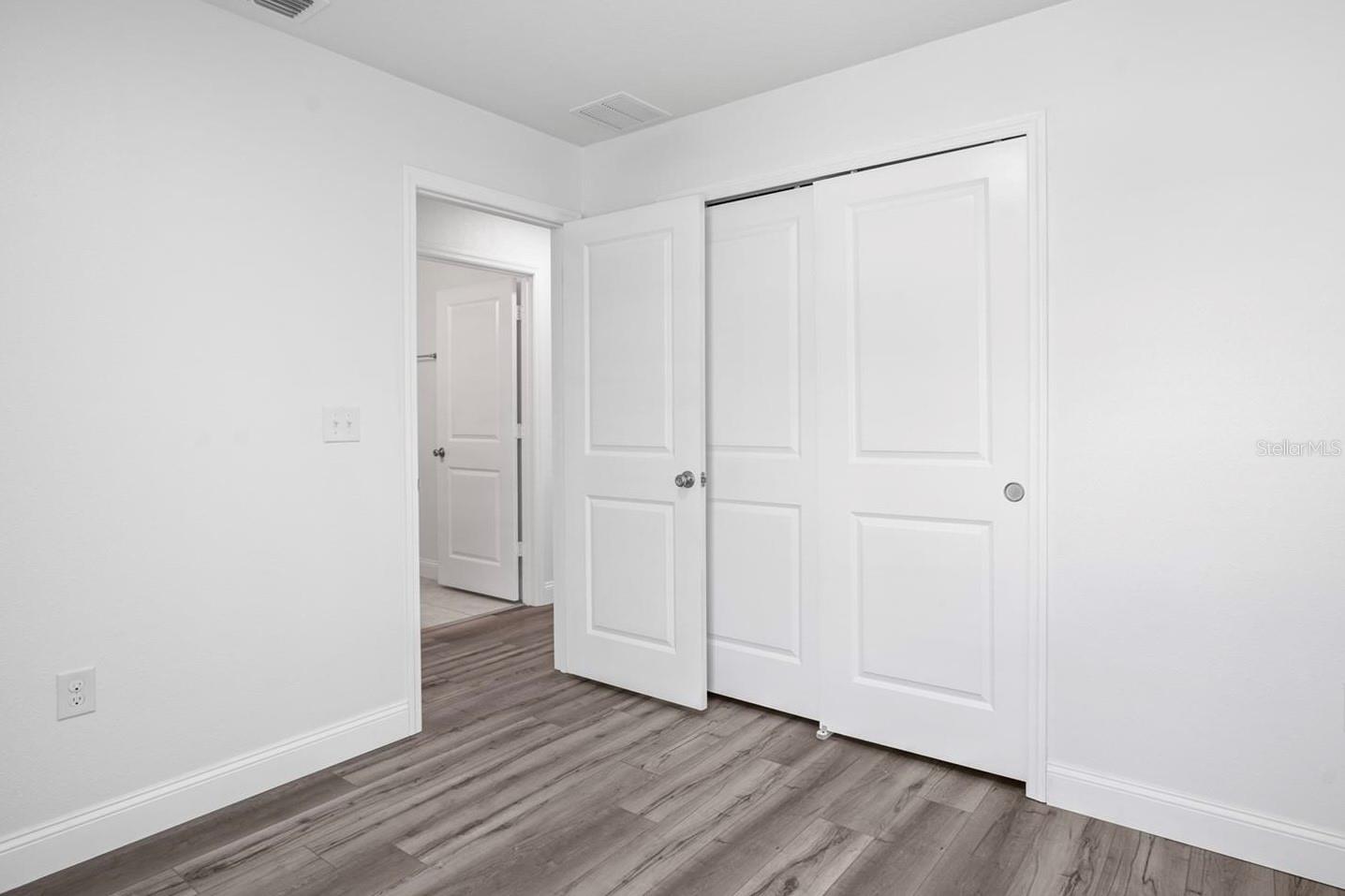 PRESERVATION POINTE PH 1 - Residential Lease