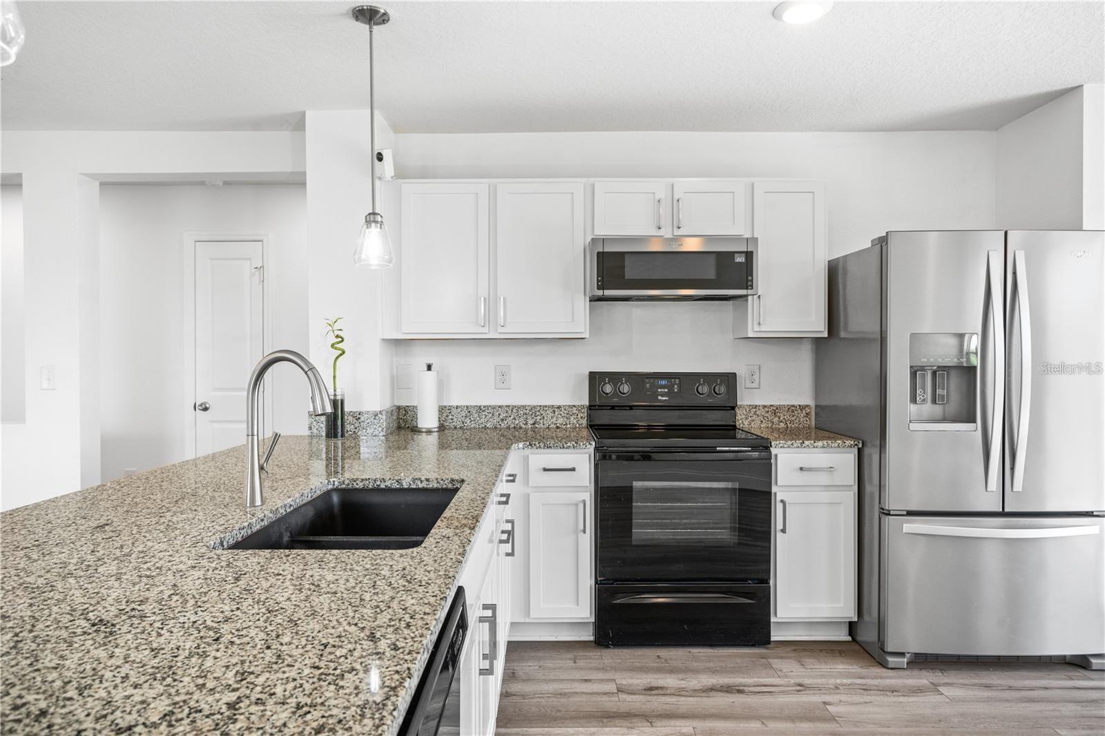 PRESERVATION POINTE PH 1 - Residential Lease