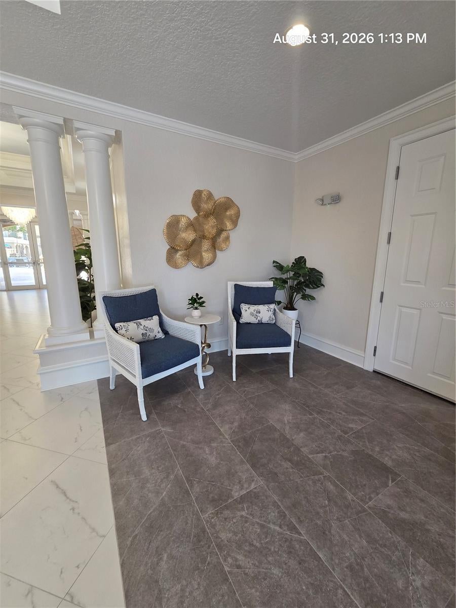 1064 N TAMIAMI TRAIL 1404