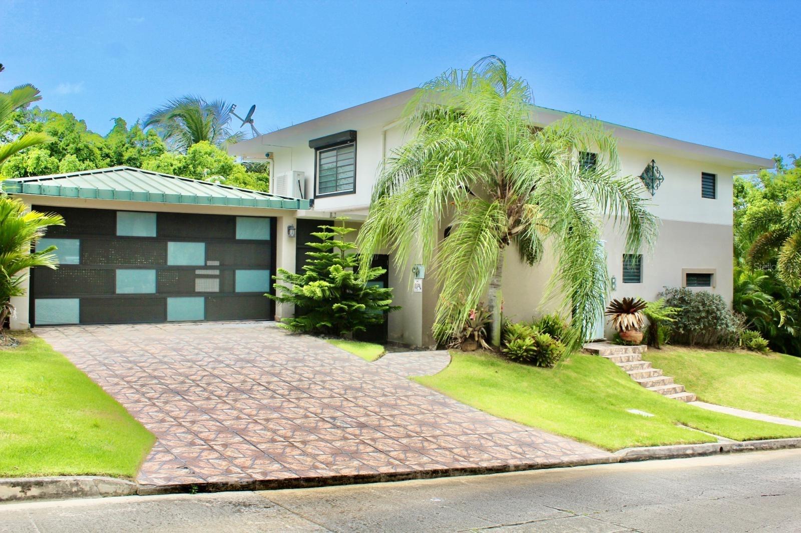 HACIENDA MARGARITA - Residential