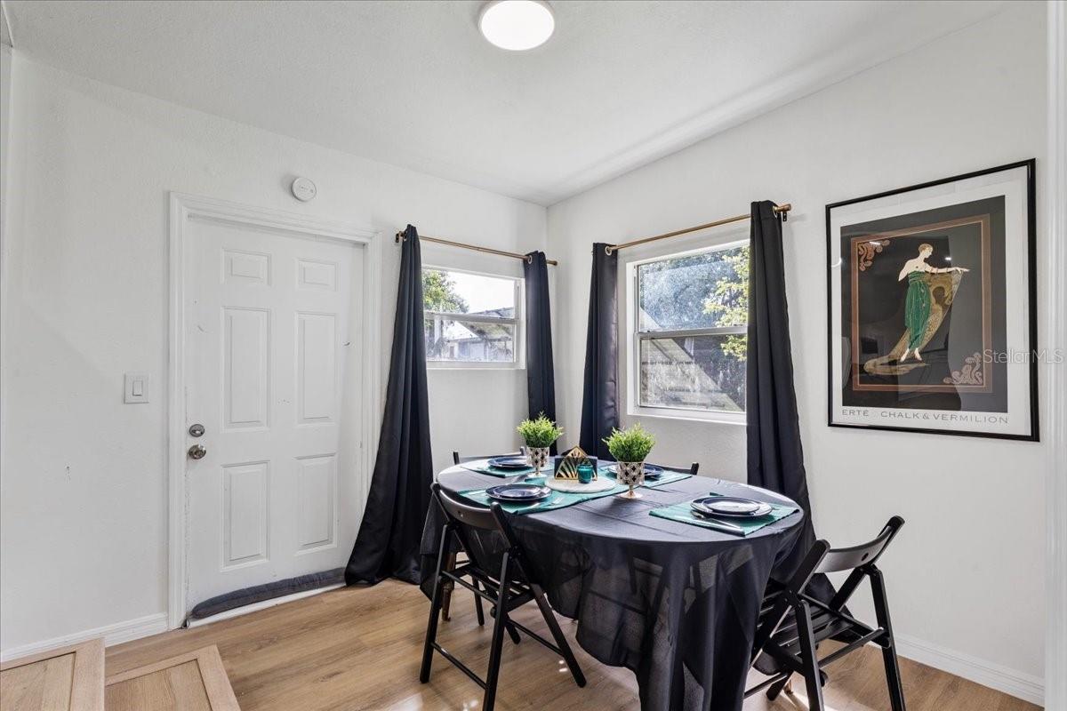 DELKAY PARK - Residential