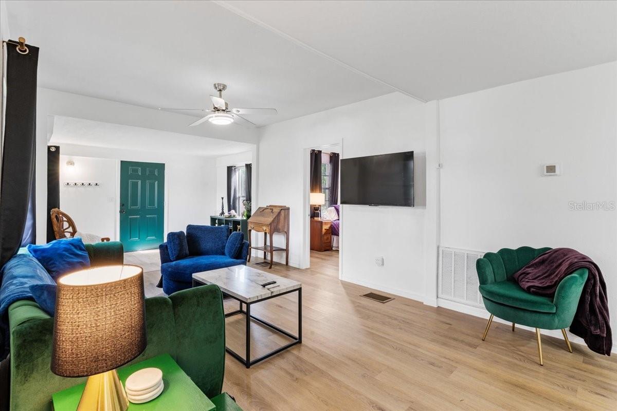 DELKAY PARK - Residential