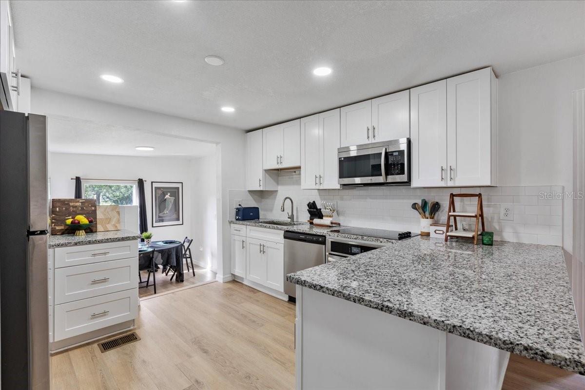 DELKAY PARK - Residential