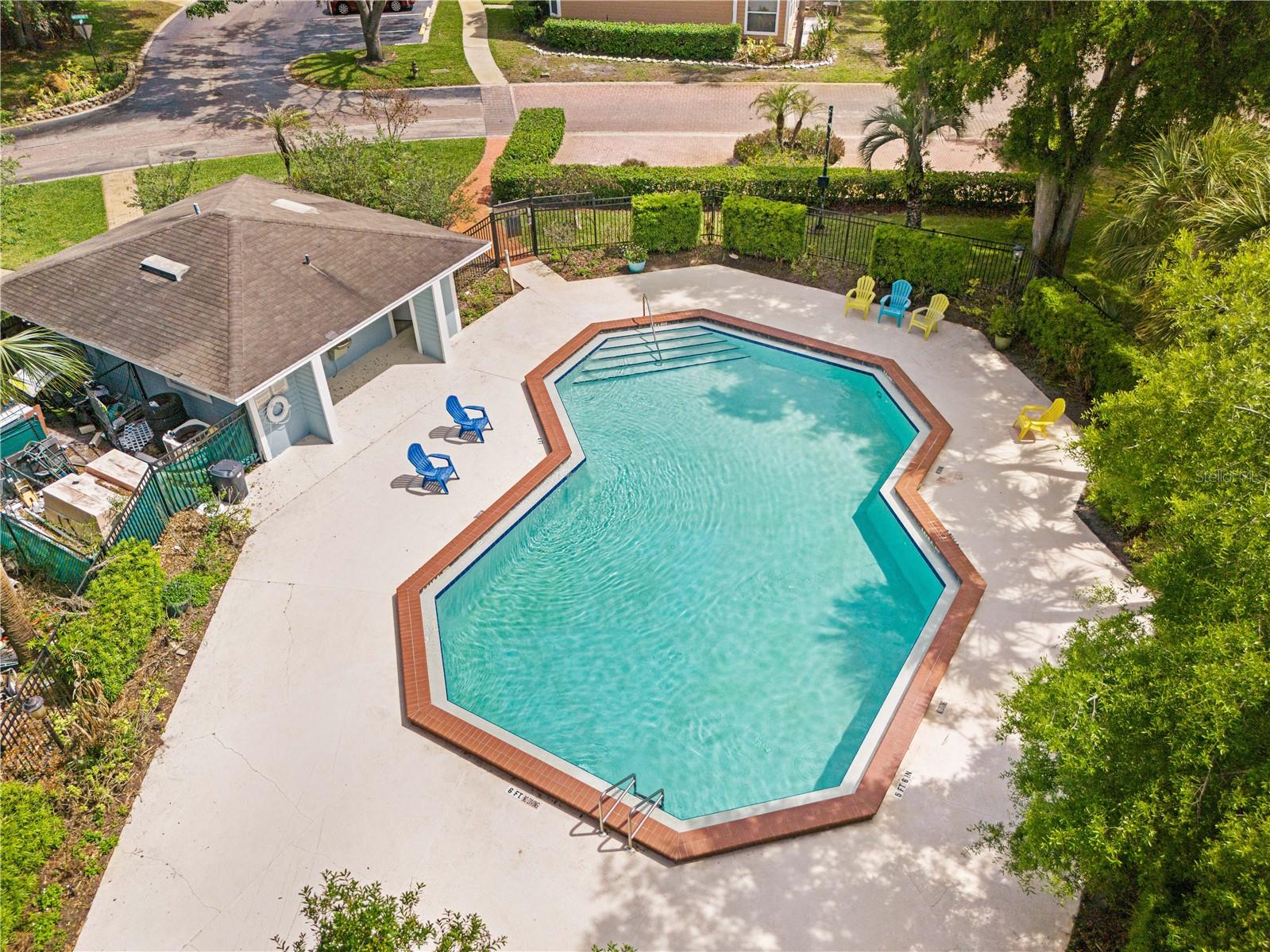 WHISPER LAKES - Residential