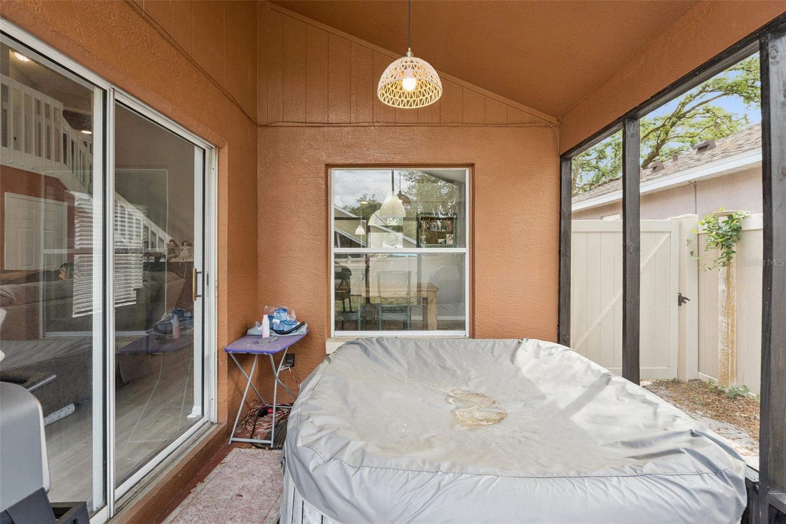 DEER RUN UNIT 12B - Residential