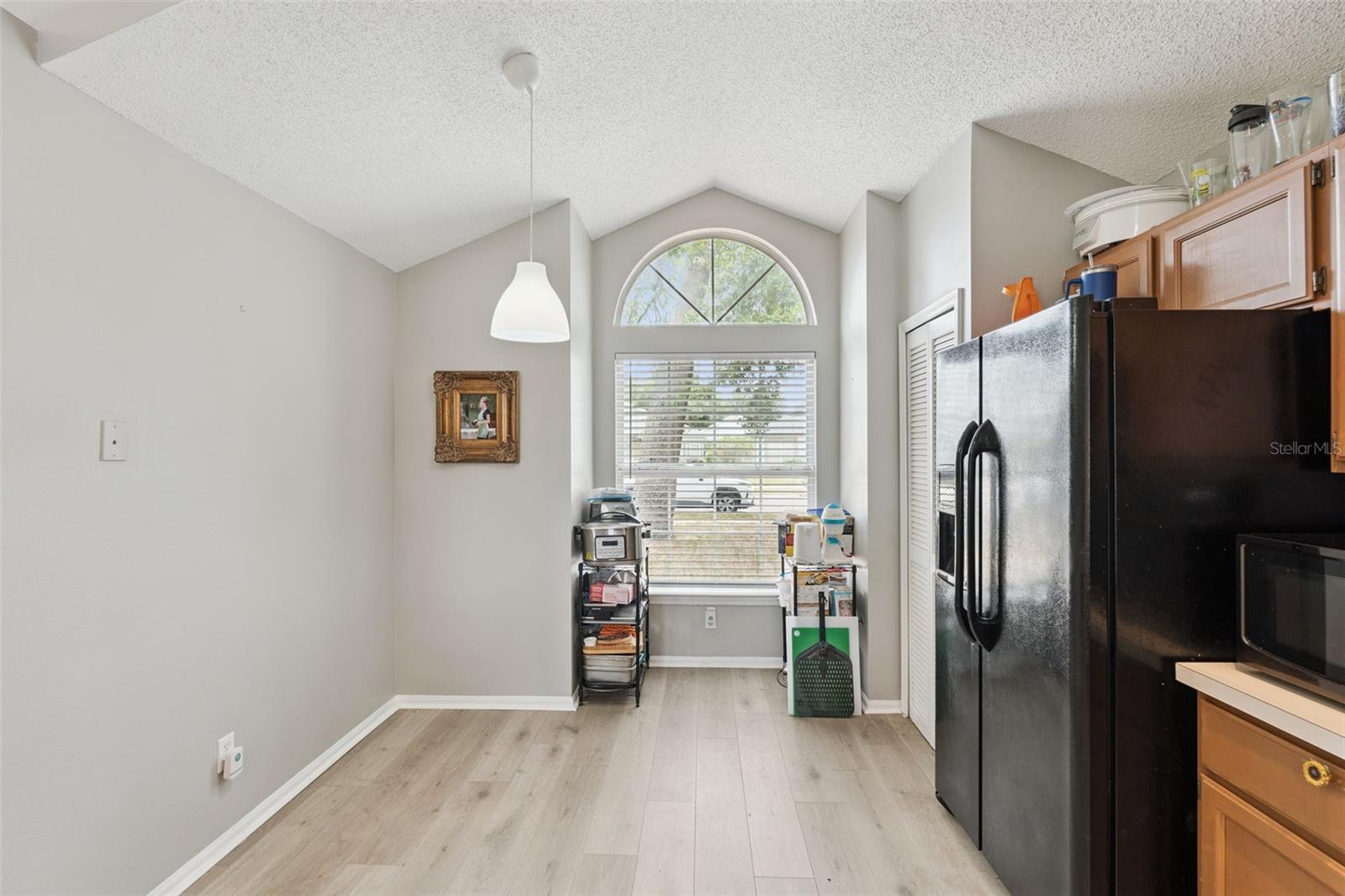 DEER RUN UNIT 12B - Residential