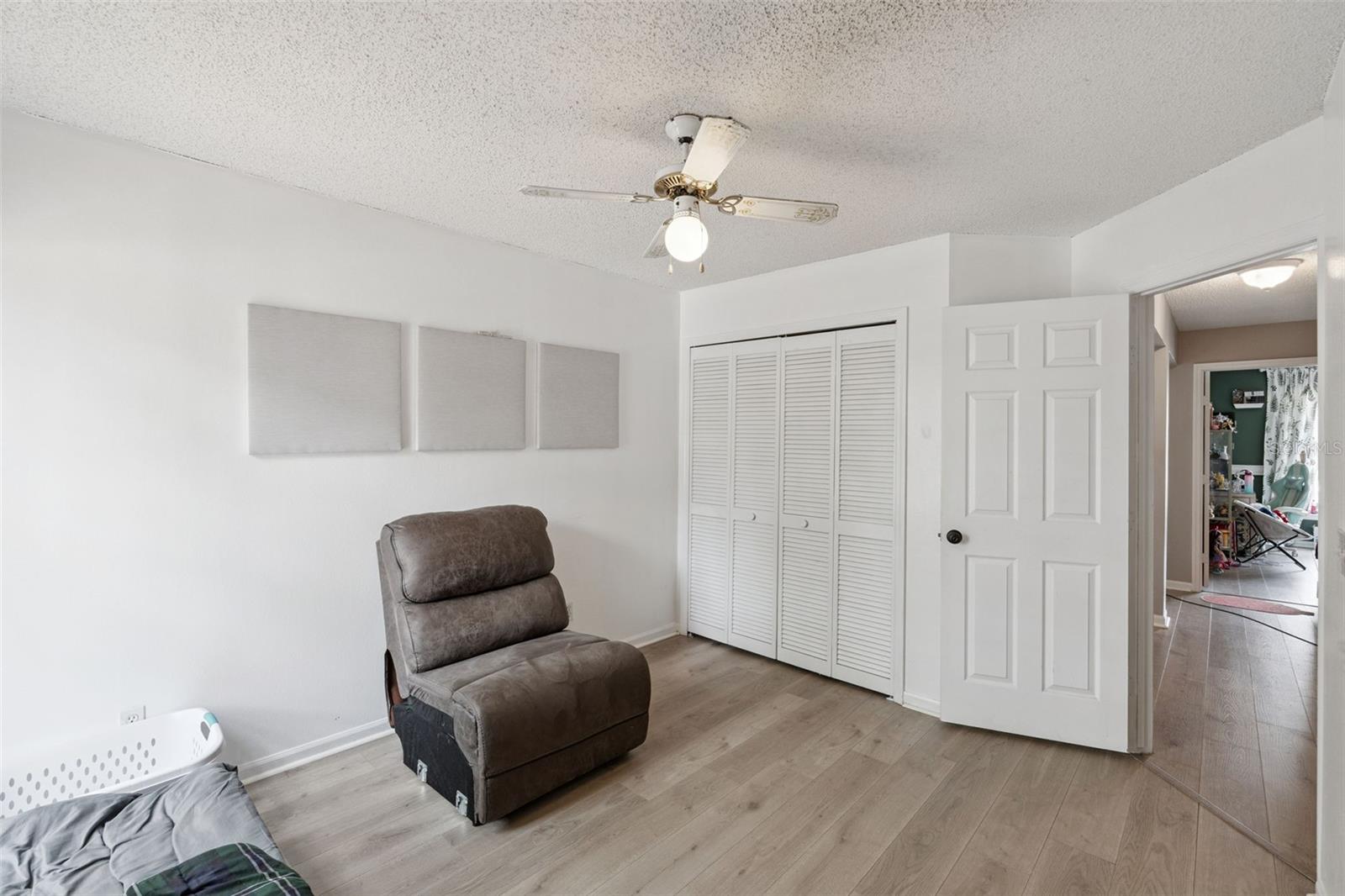 DEER RUN UNIT 12B - Residential