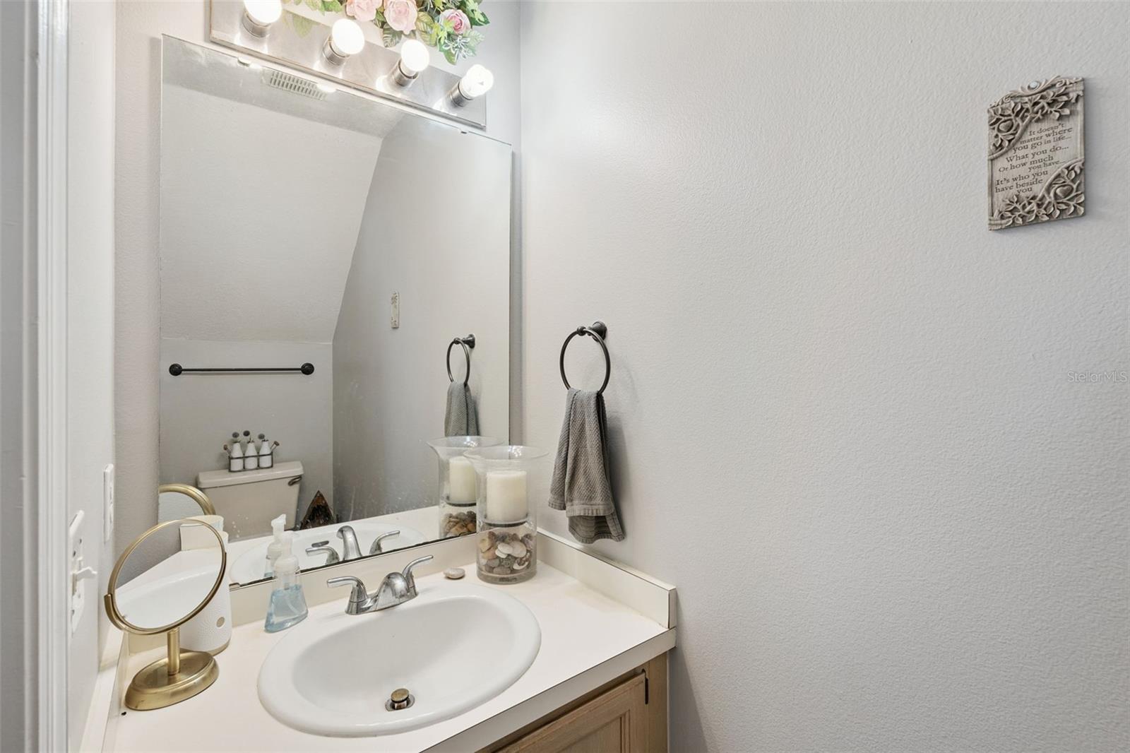 DEER RUN UNIT 12B - Residential