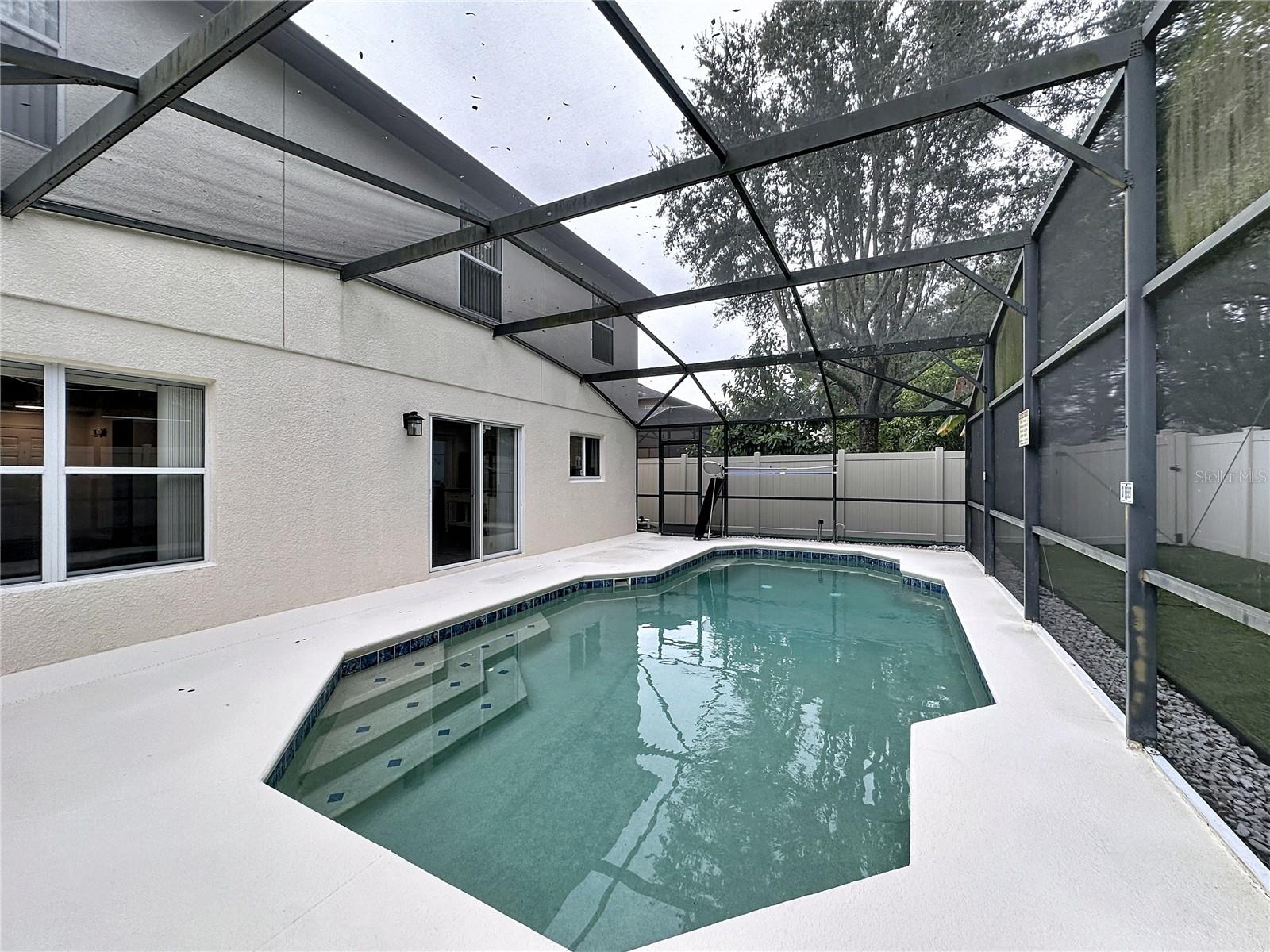 SUNRISE LAKES PH III SUB - Residential Lease