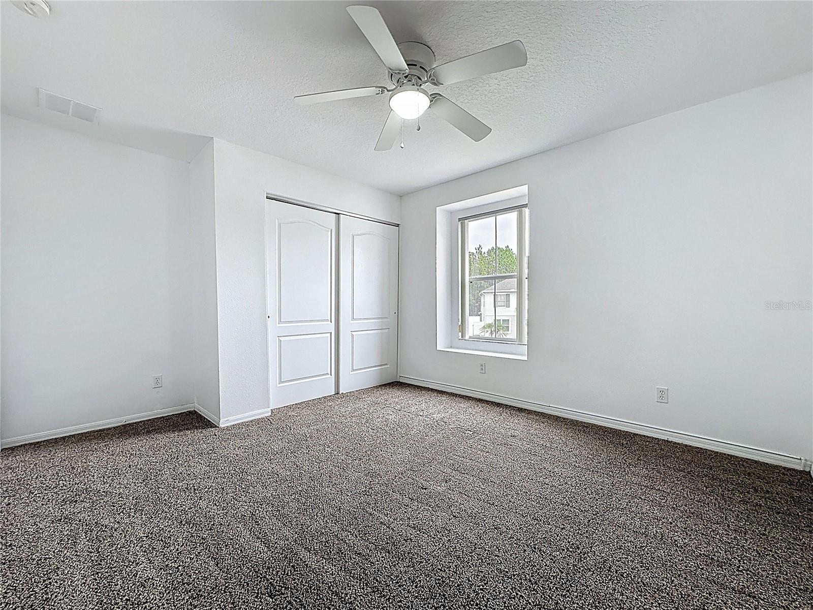 SUNRISE LAKES PH III SUB - Residential Lease