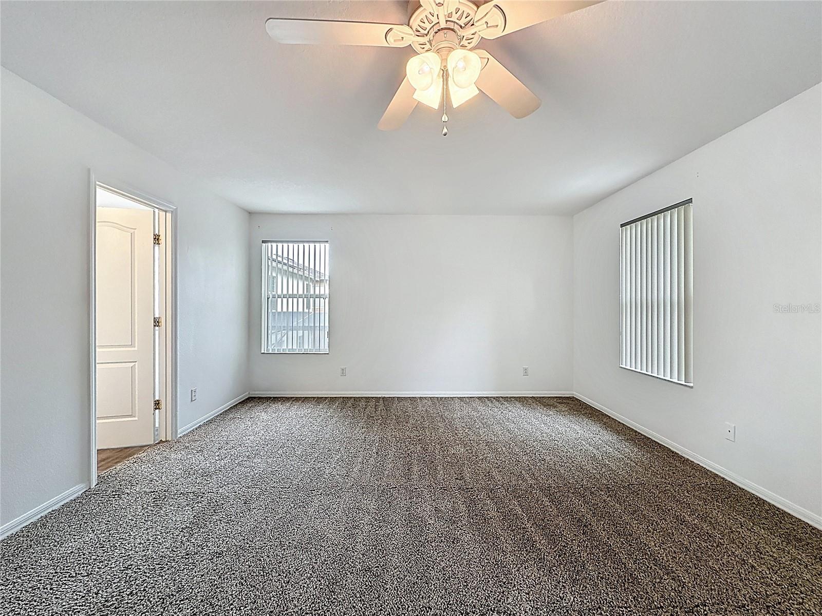 SUNRISE LAKES PH III SUB - Residential Lease