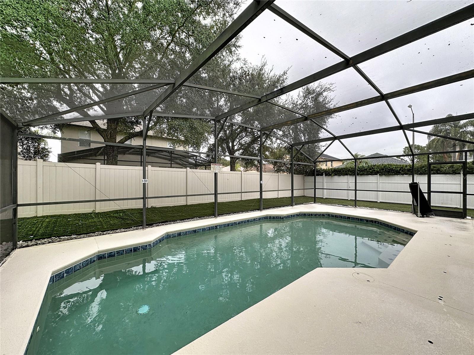 SUNRISE LAKES PH III SUB - Residential Lease