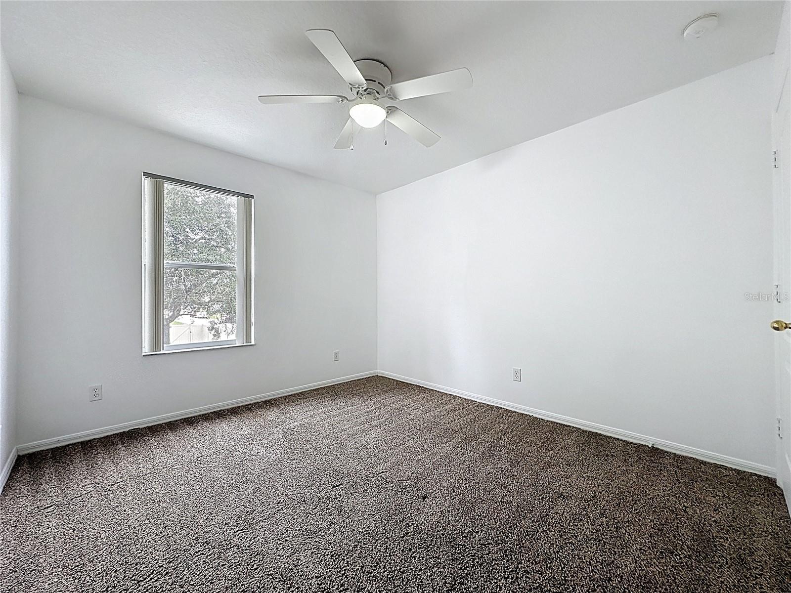 SUNRISE LAKES PH III SUB - Residential Lease