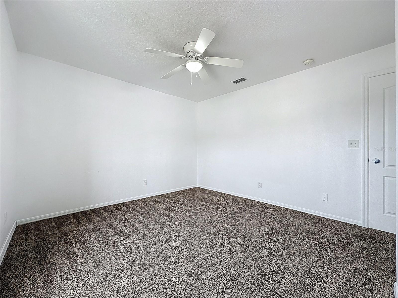 SUNRISE LAKES PH III SUB - Residential Lease