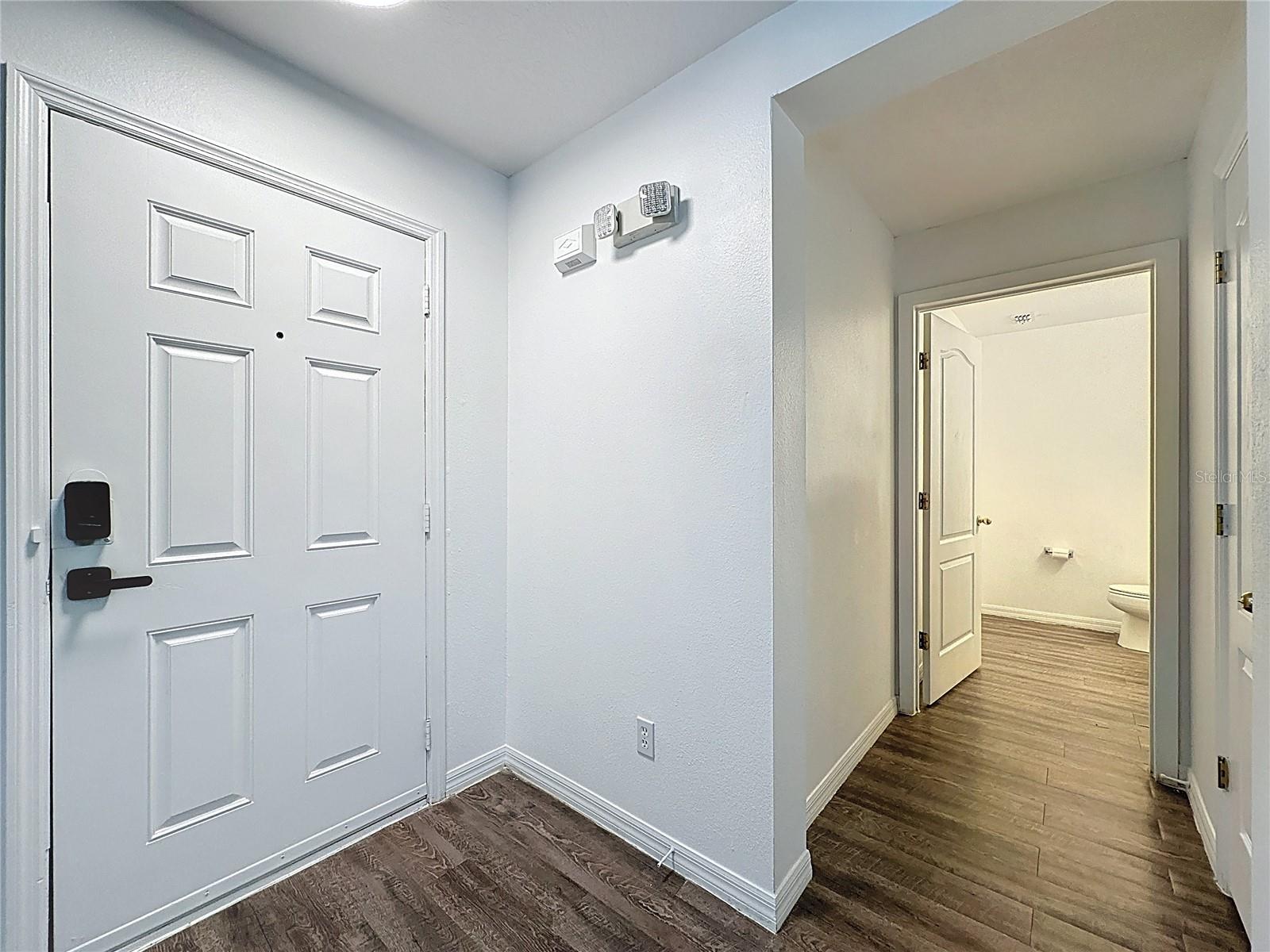 SUNRISE LAKES PH III SUB - Residential Lease