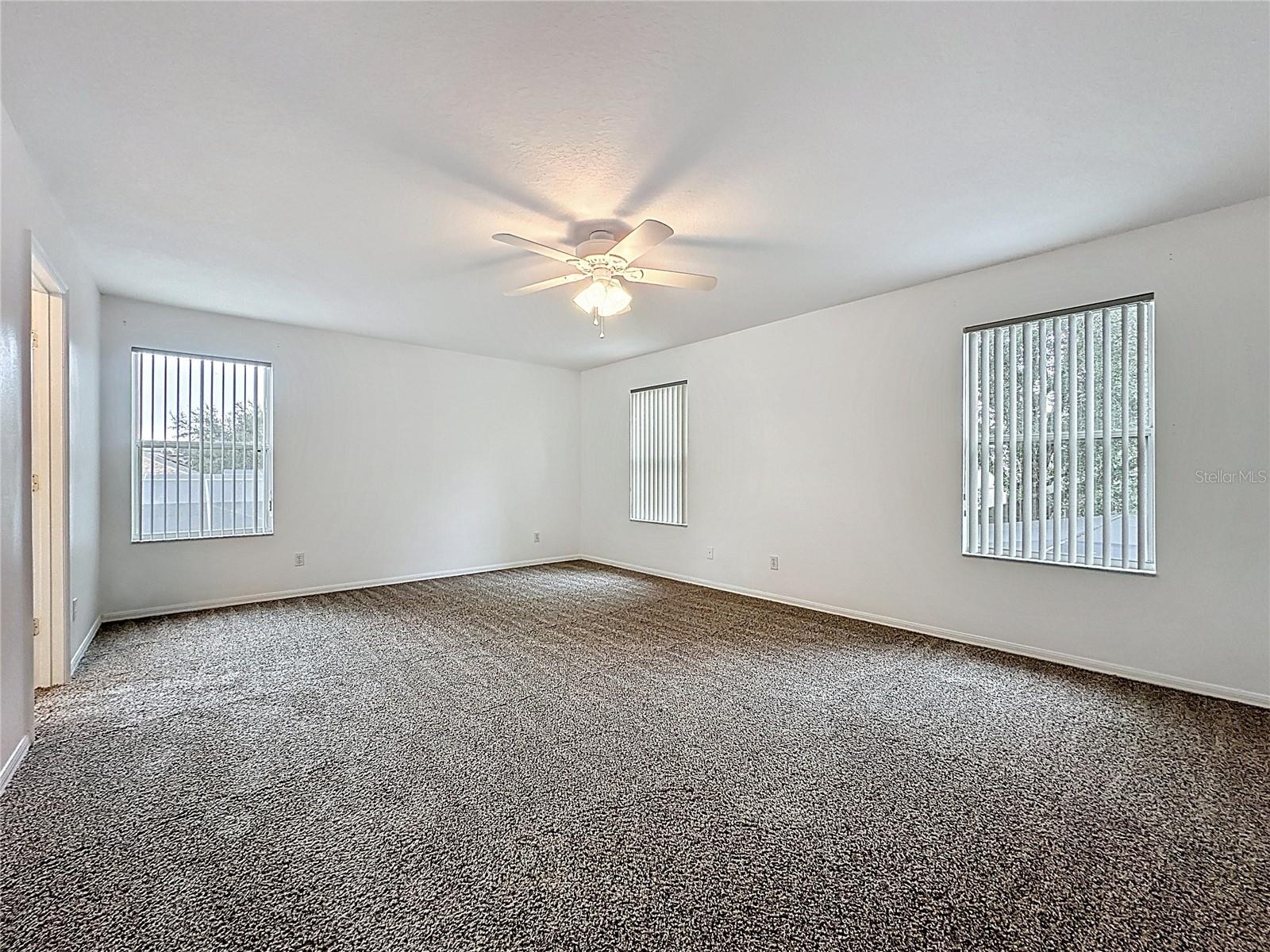 SUNRISE LAKES PH III SUB - Residential Lease