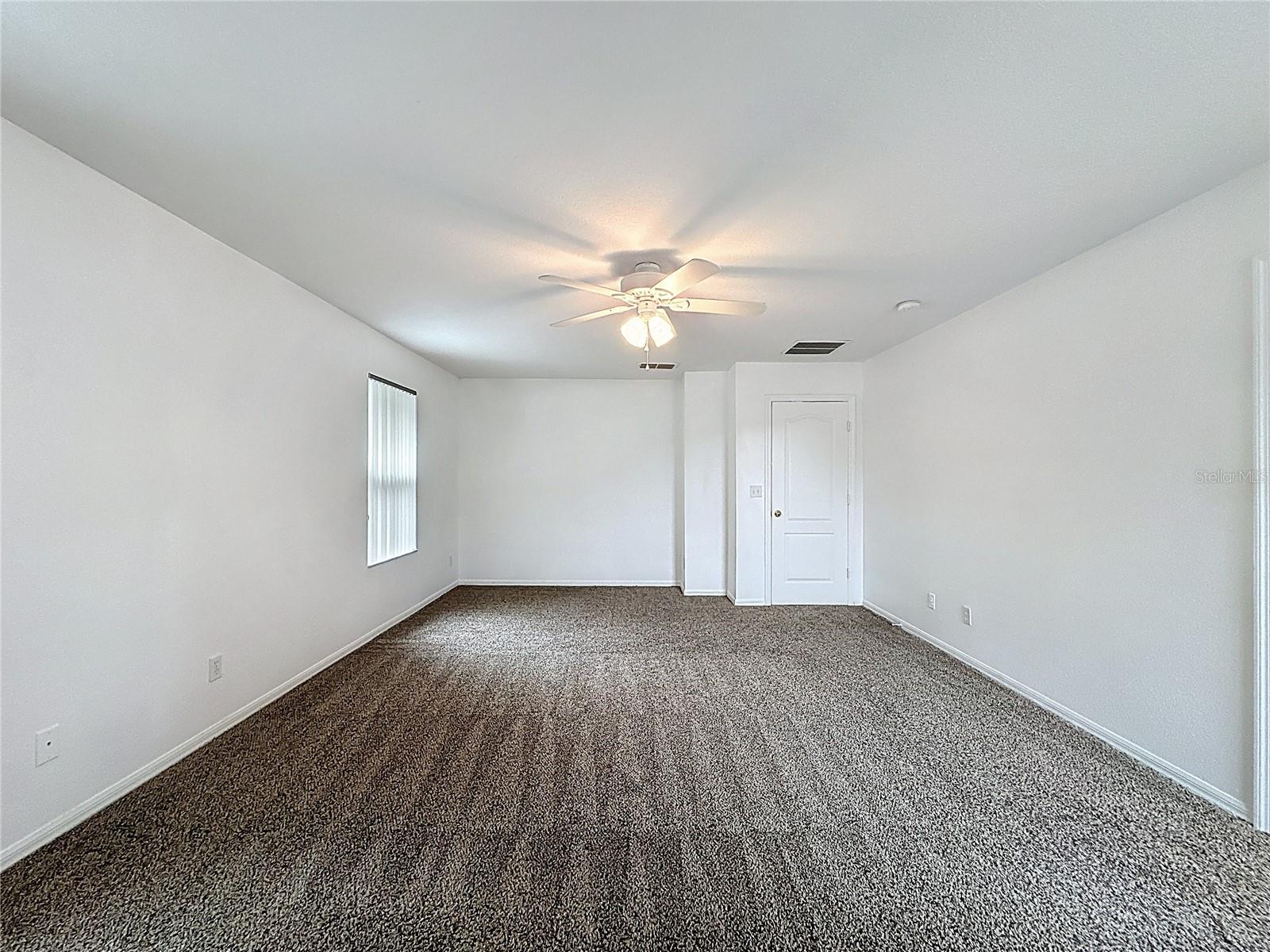 SUNRISE LAKES PH III SUB - Residential Lease