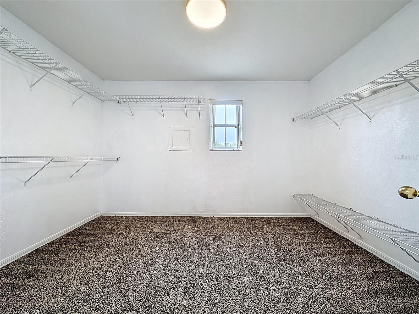 SUNRISE LAKES PH III SUB - Residential Lease