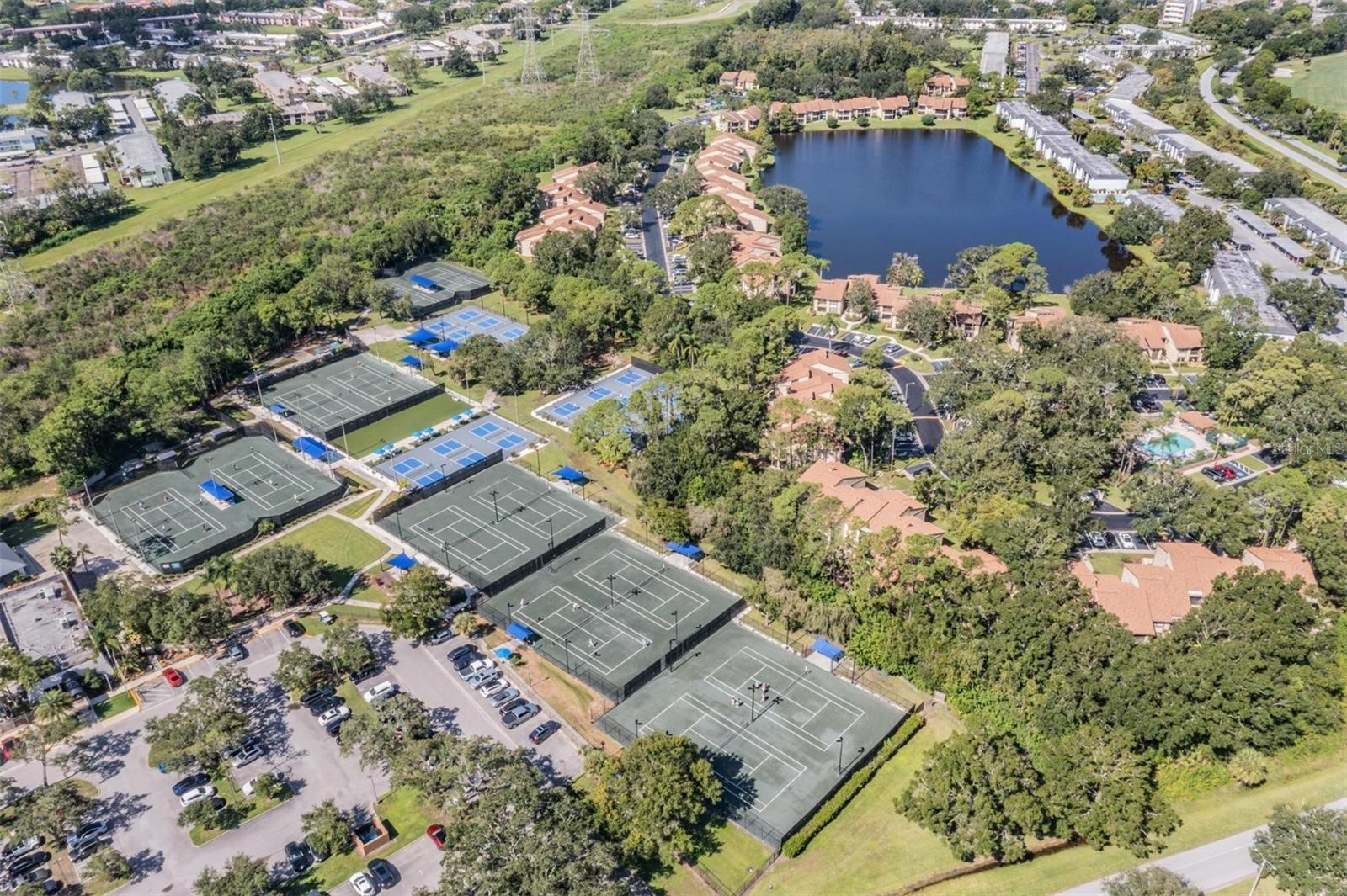 EAST LAKE WOODLANDS WOODLAKE RUN - Residential
