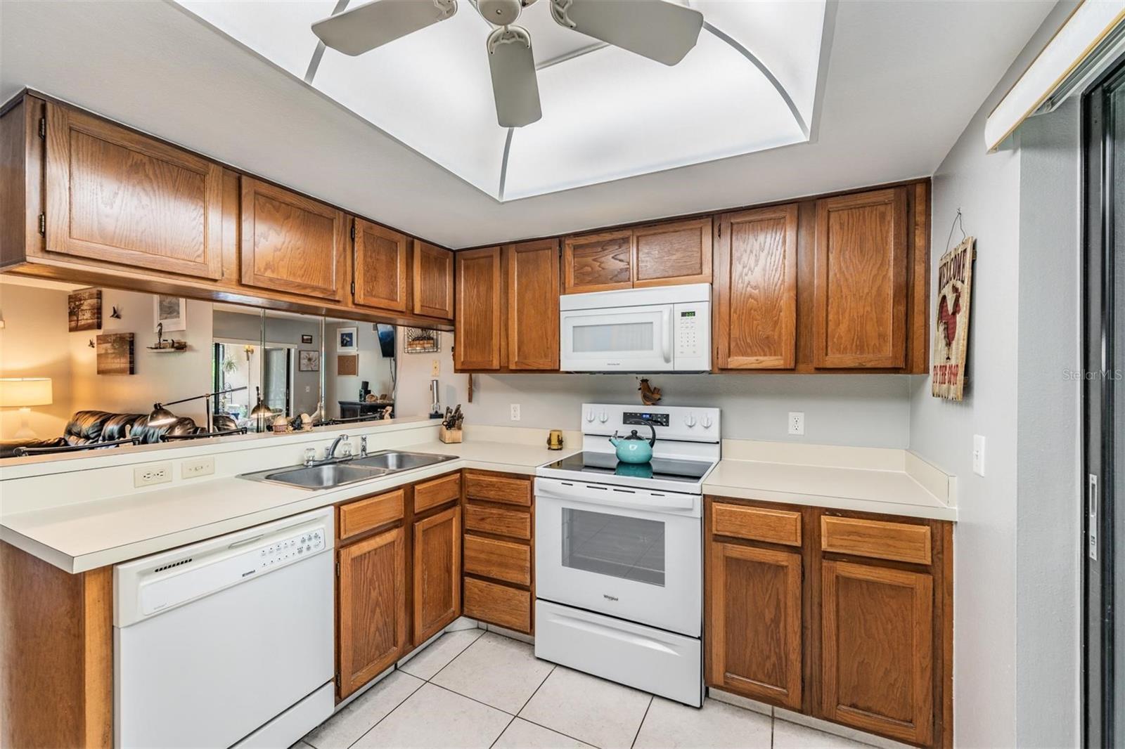EAST LAKE WOODLANDS WOODLAKE RUN - Residential