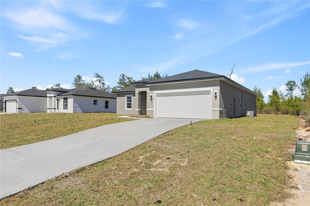 Photo of 16753 SW 29th Terrace, Ocala, FL 34473 (MLS # O6419420)