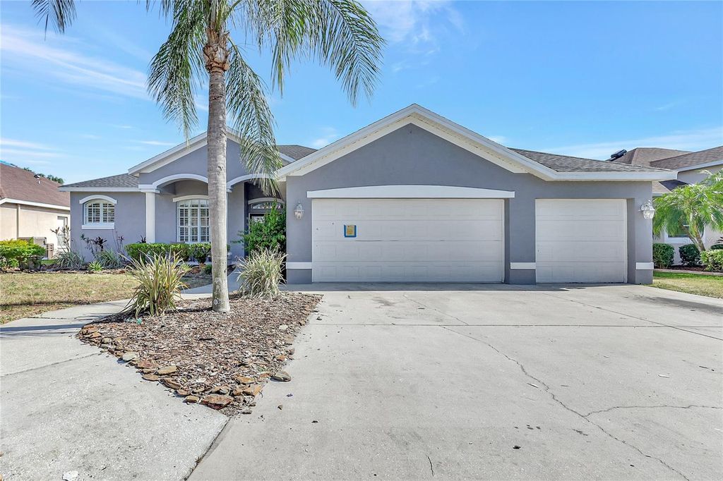 Photo of 2863 Duncan Tree Circle, Valrico, FL 33594 (MLS # TB8508450)
