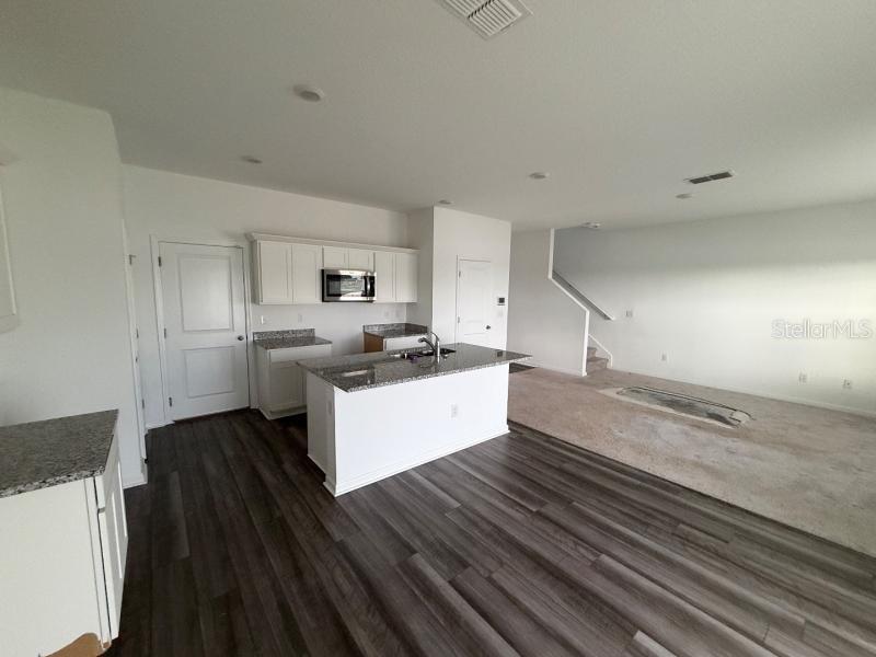 968 KELLY FERN LOOP