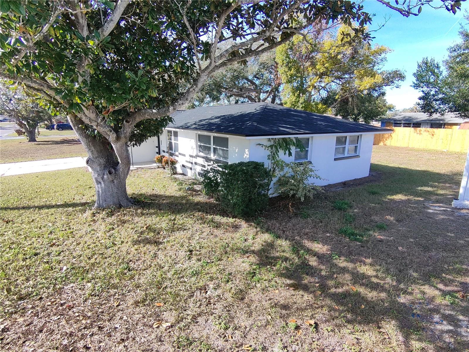 JASMINE LAKES - Residential