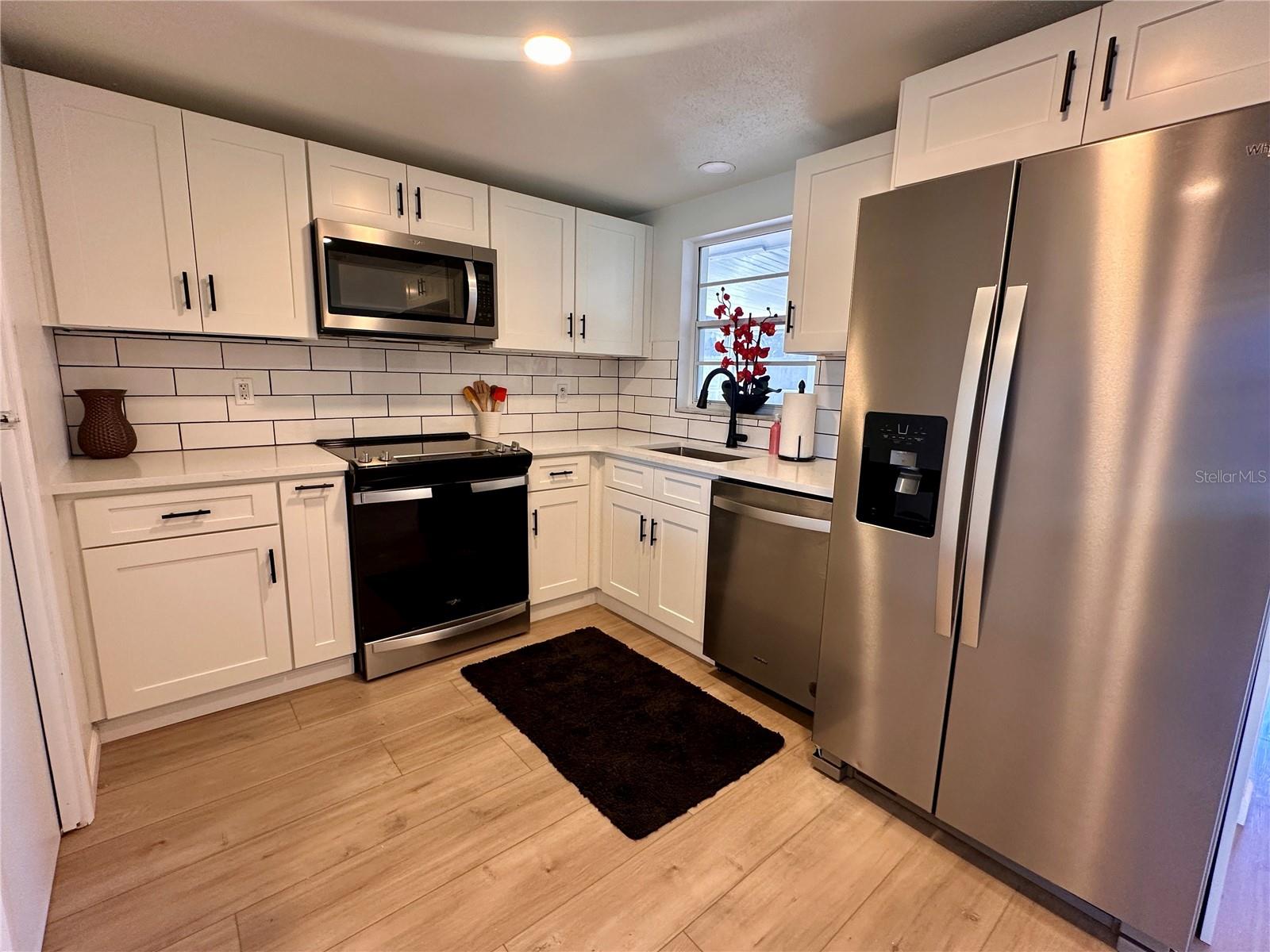 JASMINE LAKES - Residential