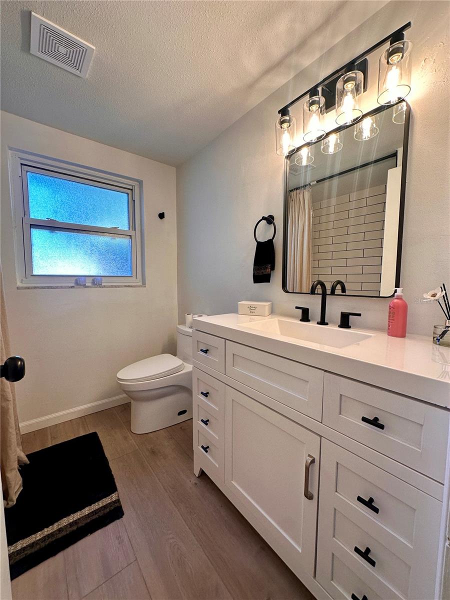 JASMINE LAKES - Residential
