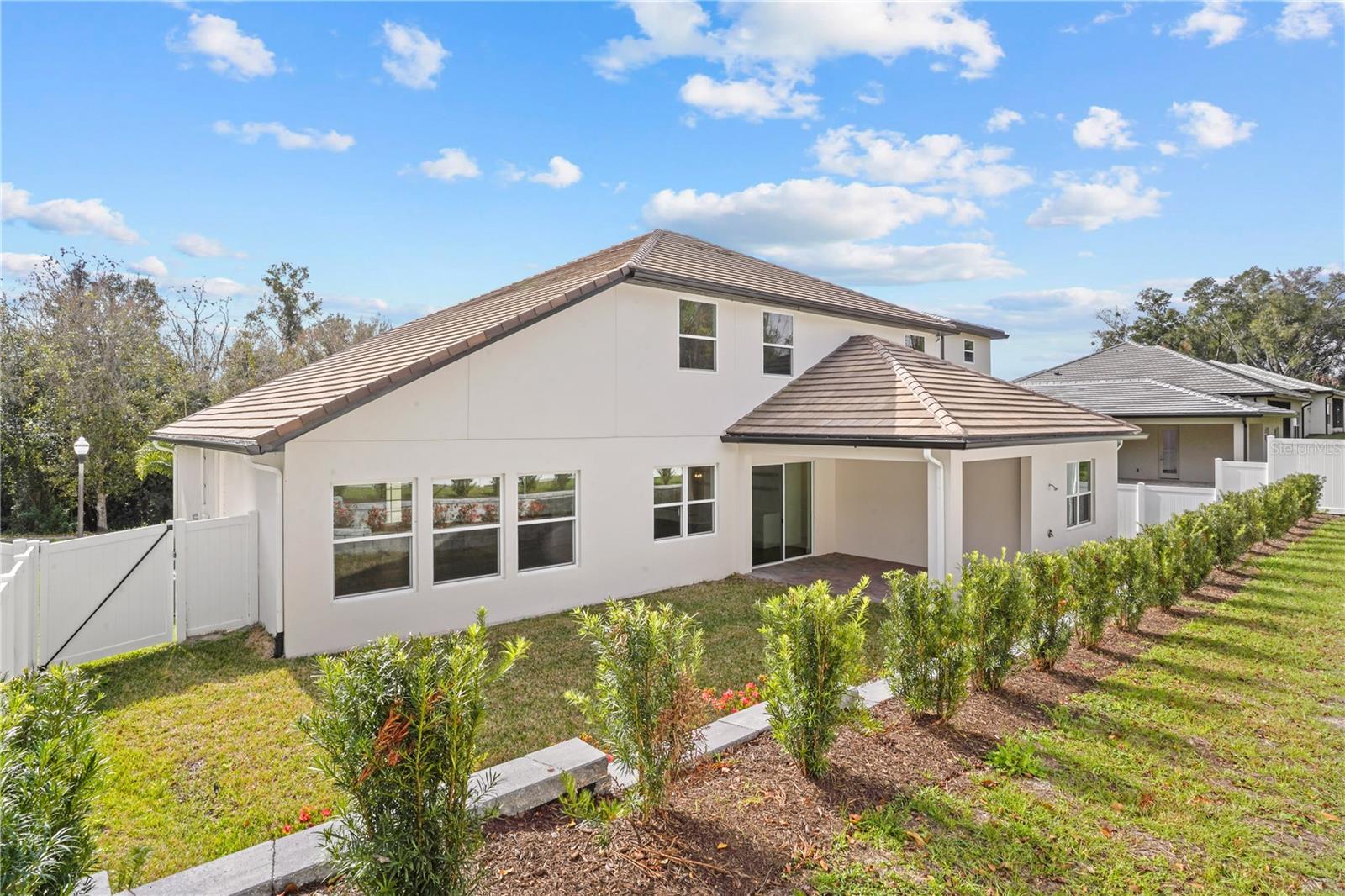 SANCTUARY GOLF ESTATES - Residential