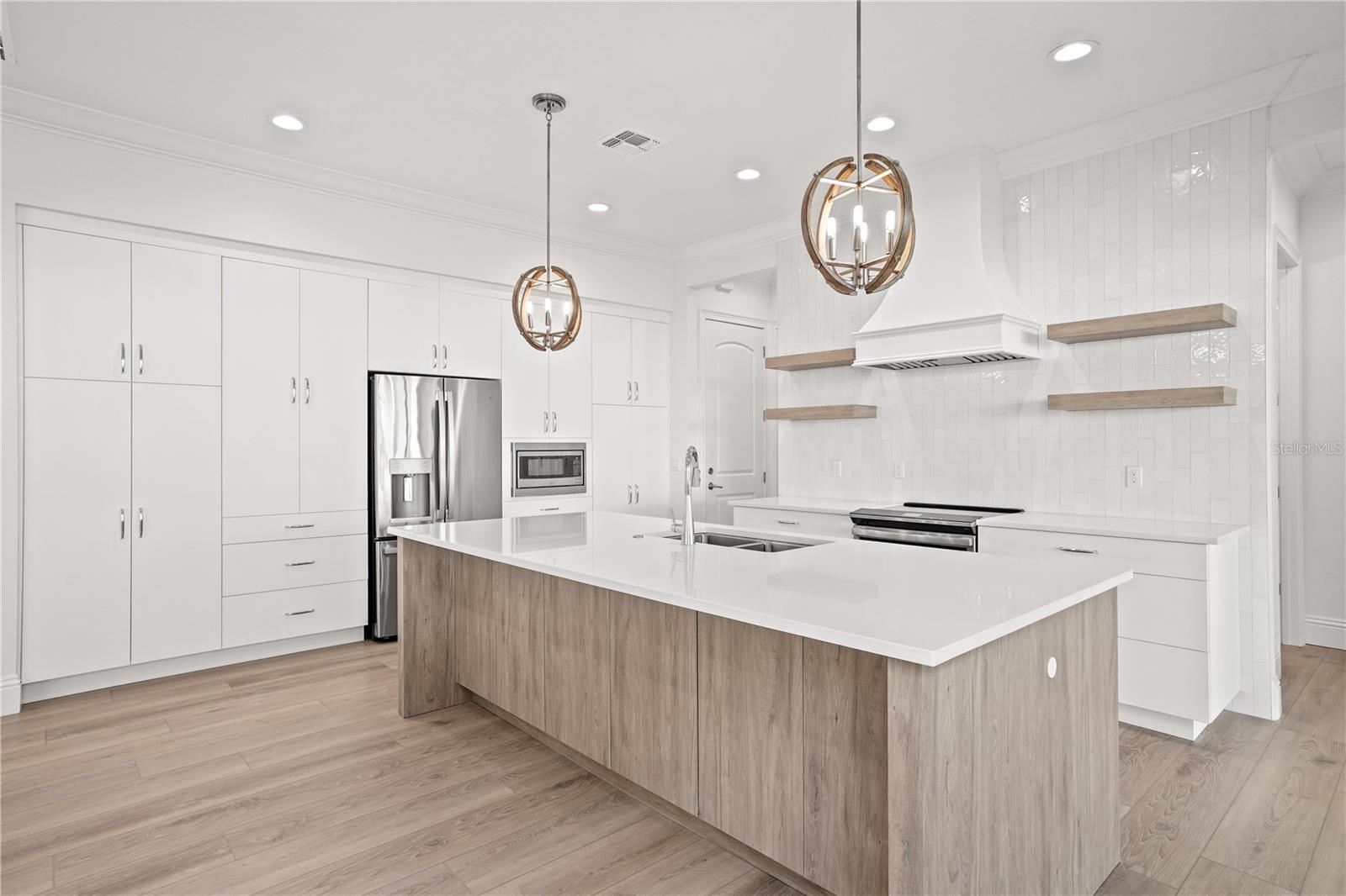 SANCTUARY GOLF ESTATES - Residential