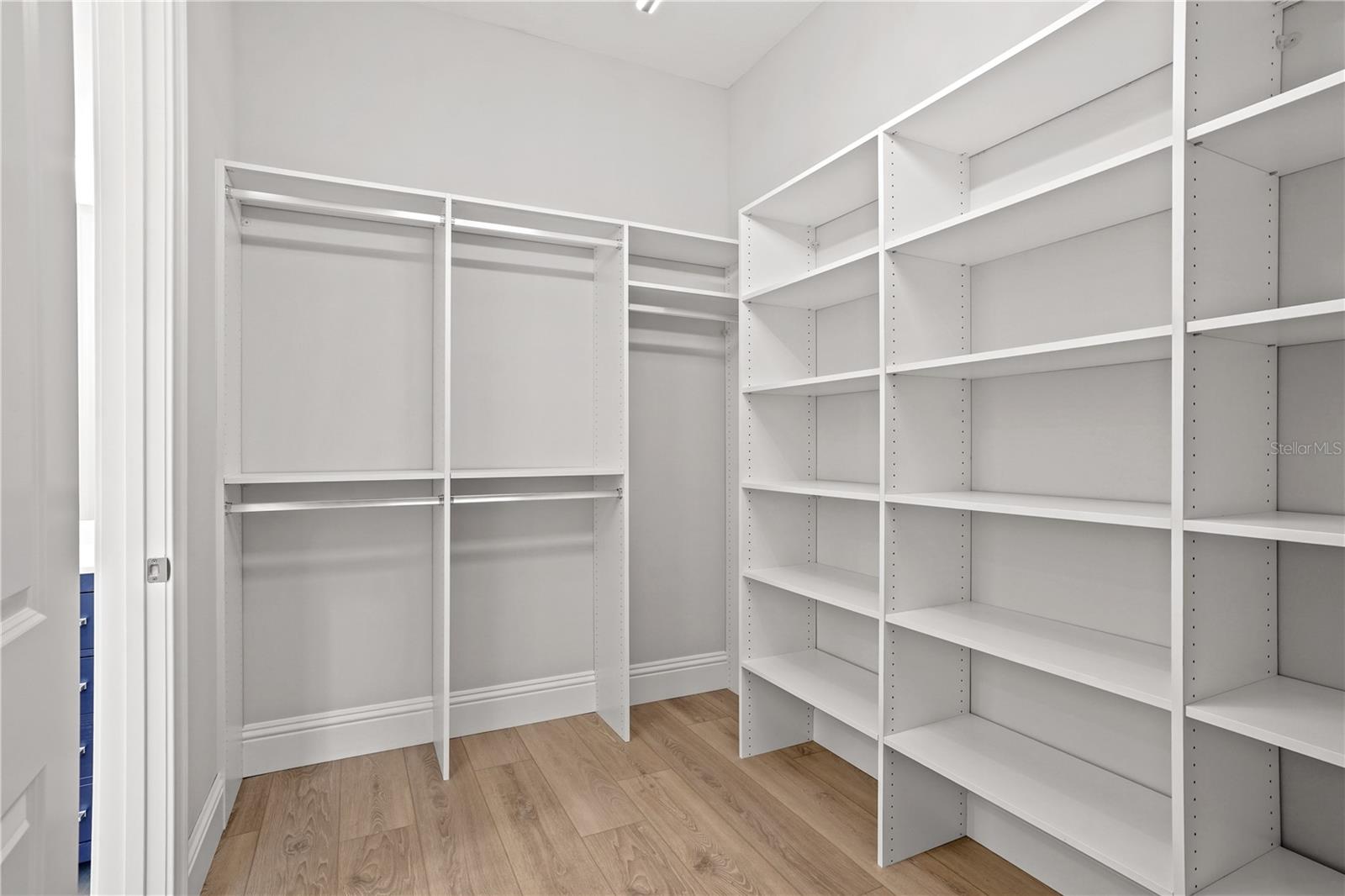 SANCTUARY GOLF ESTATES - Residential