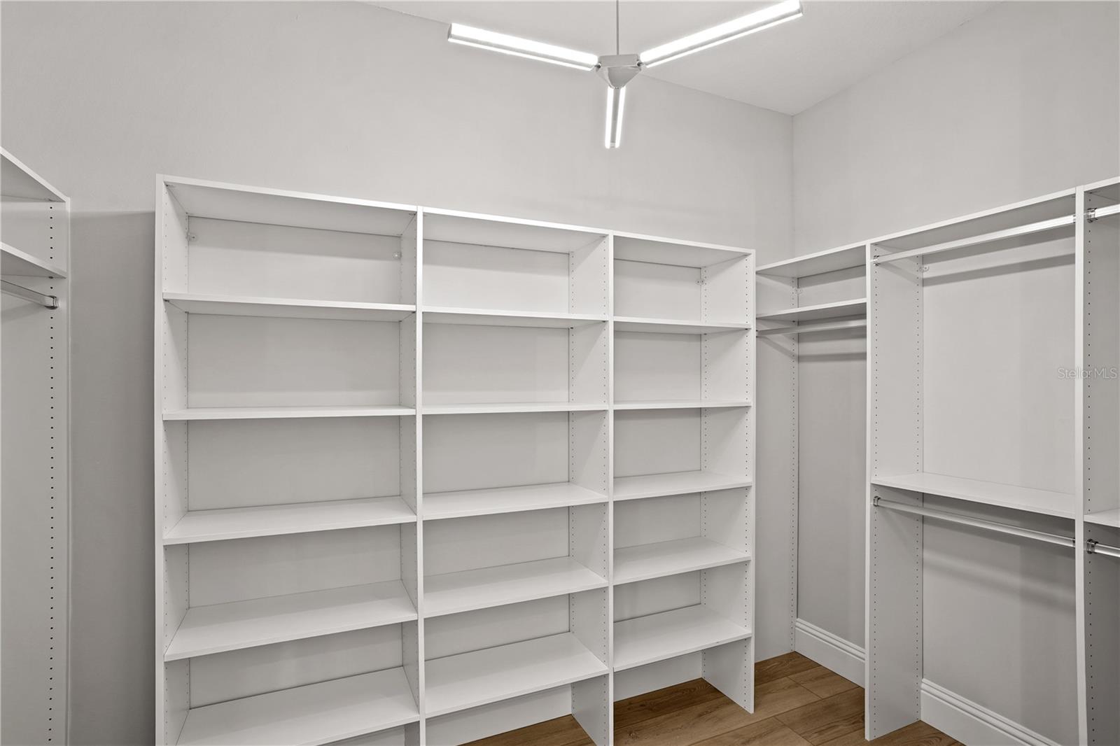 SANCTUARY GOLF ESTATES - Residential