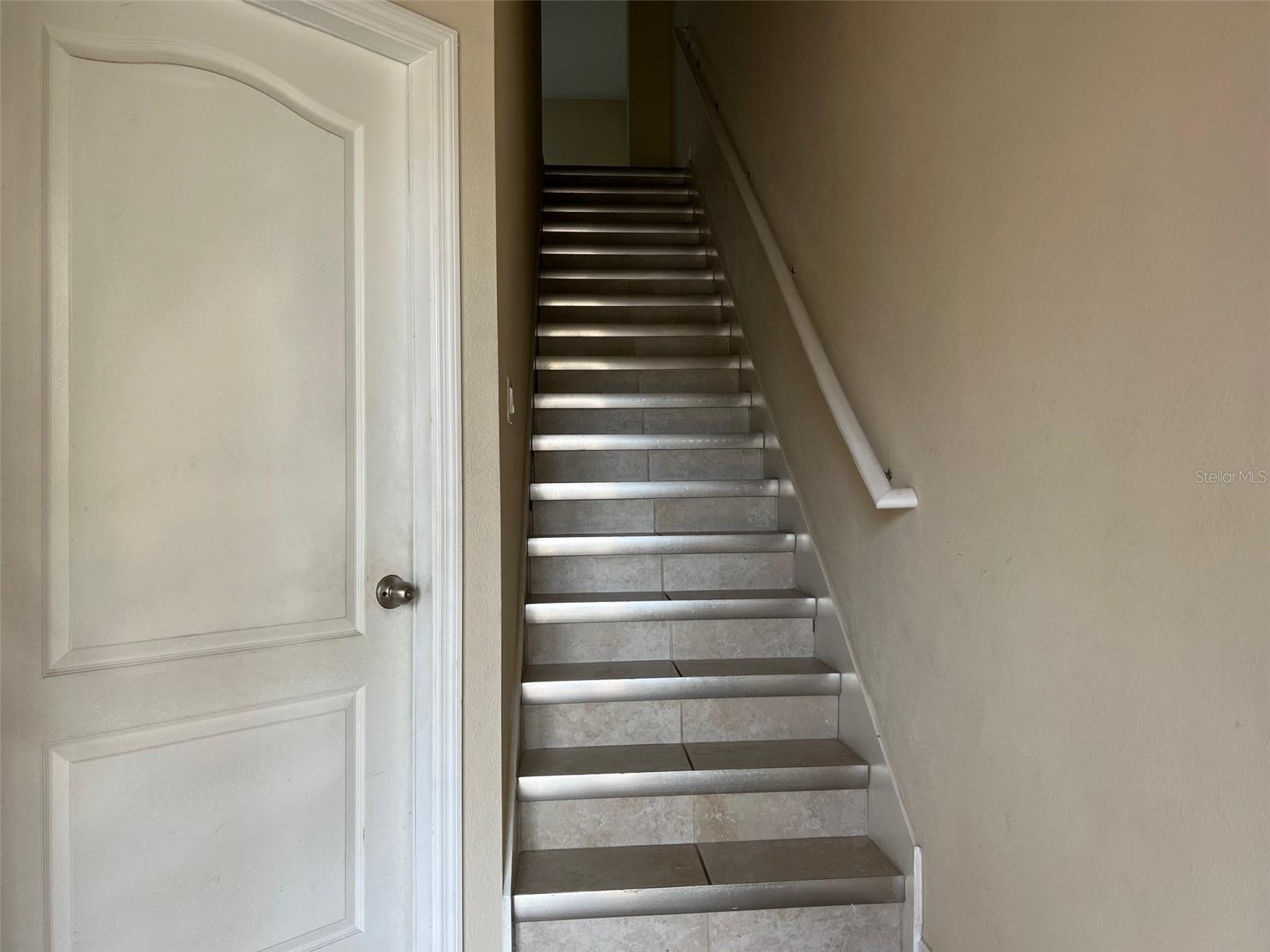 CALLISTA CAY - Residential Lease