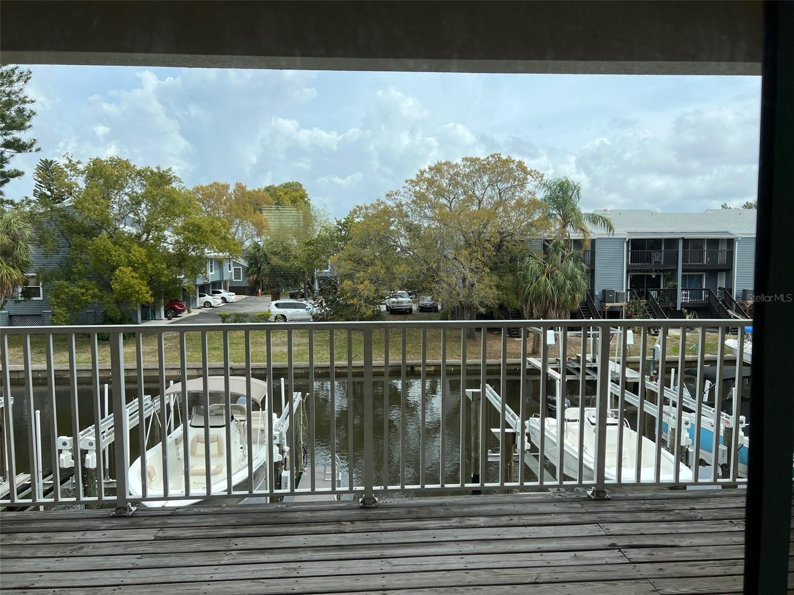 CALLISTA CAY - Residential Lease