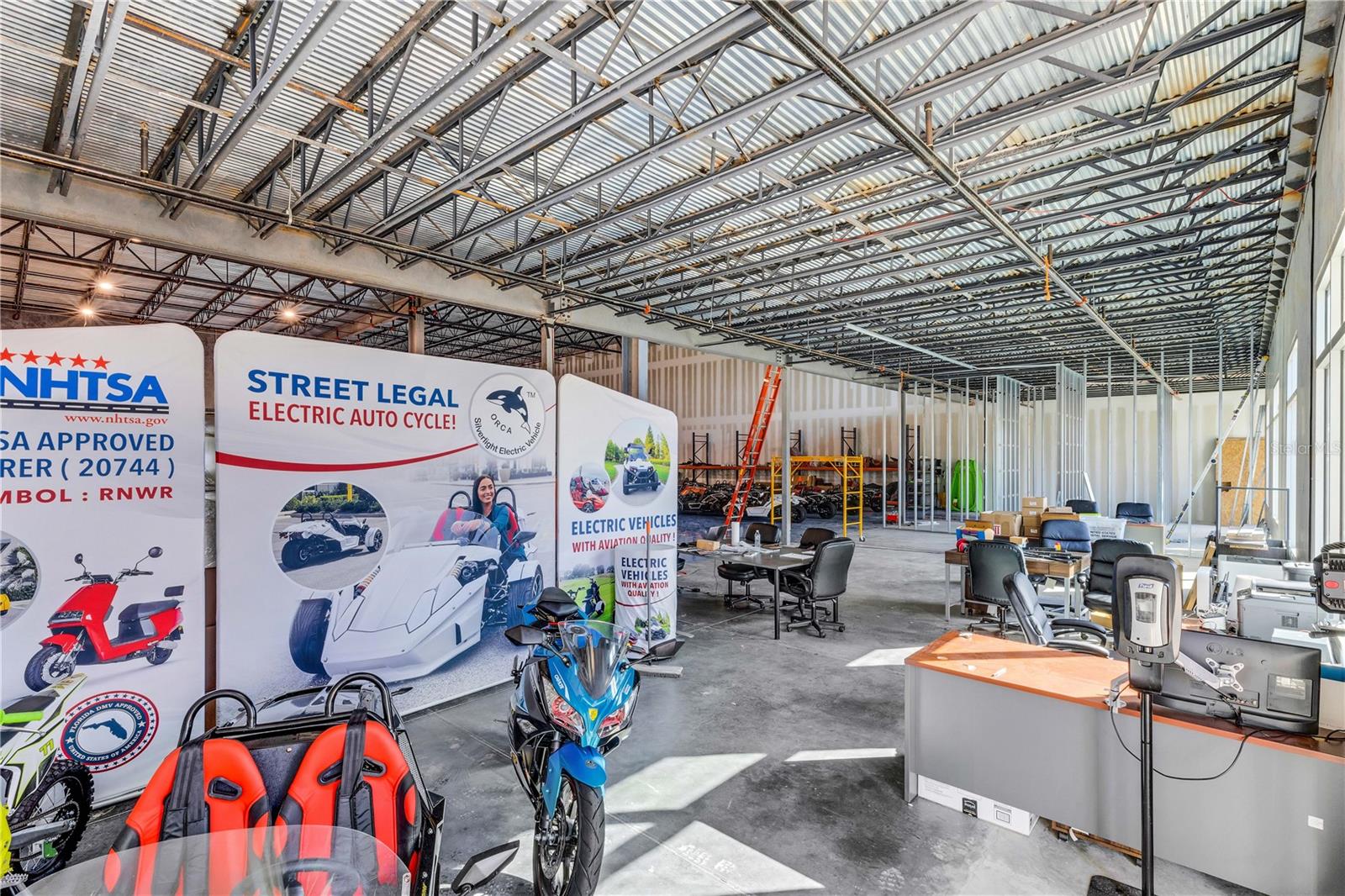 GATEWOOD CORPORATE CENTER COMM CON - Commercial Sale