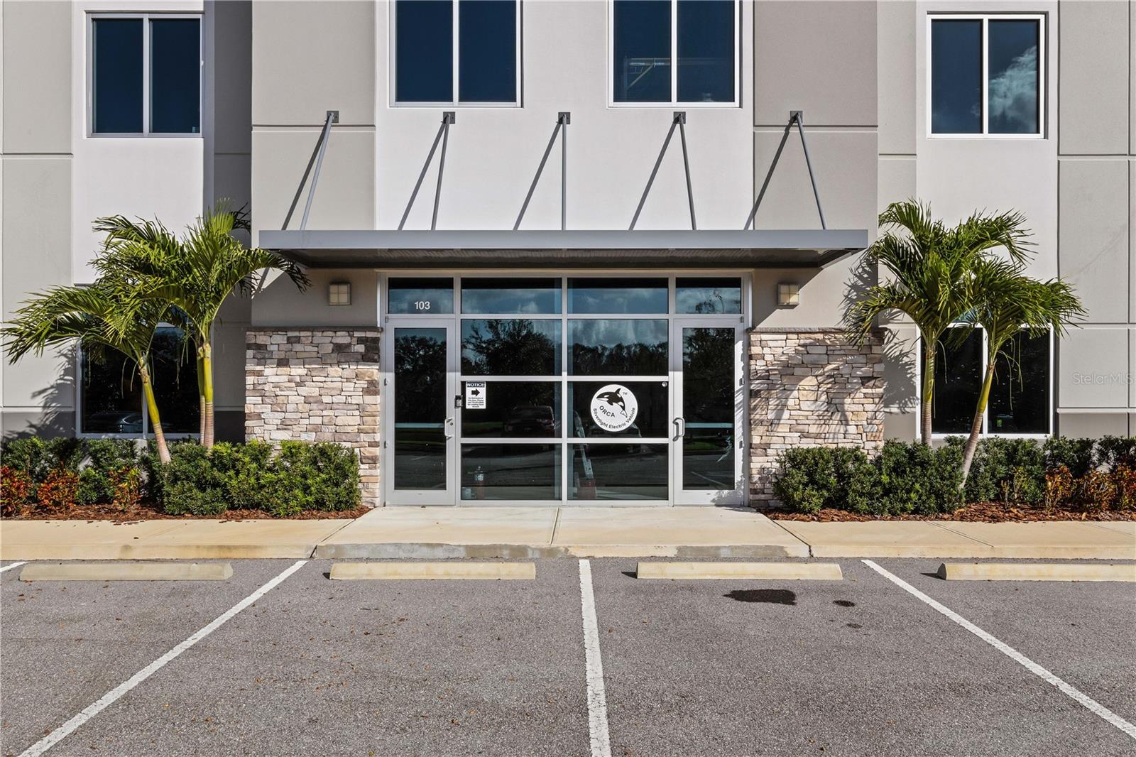 GATEWOOD CORPORATE CENTER COMM CON - Commercial Sale
