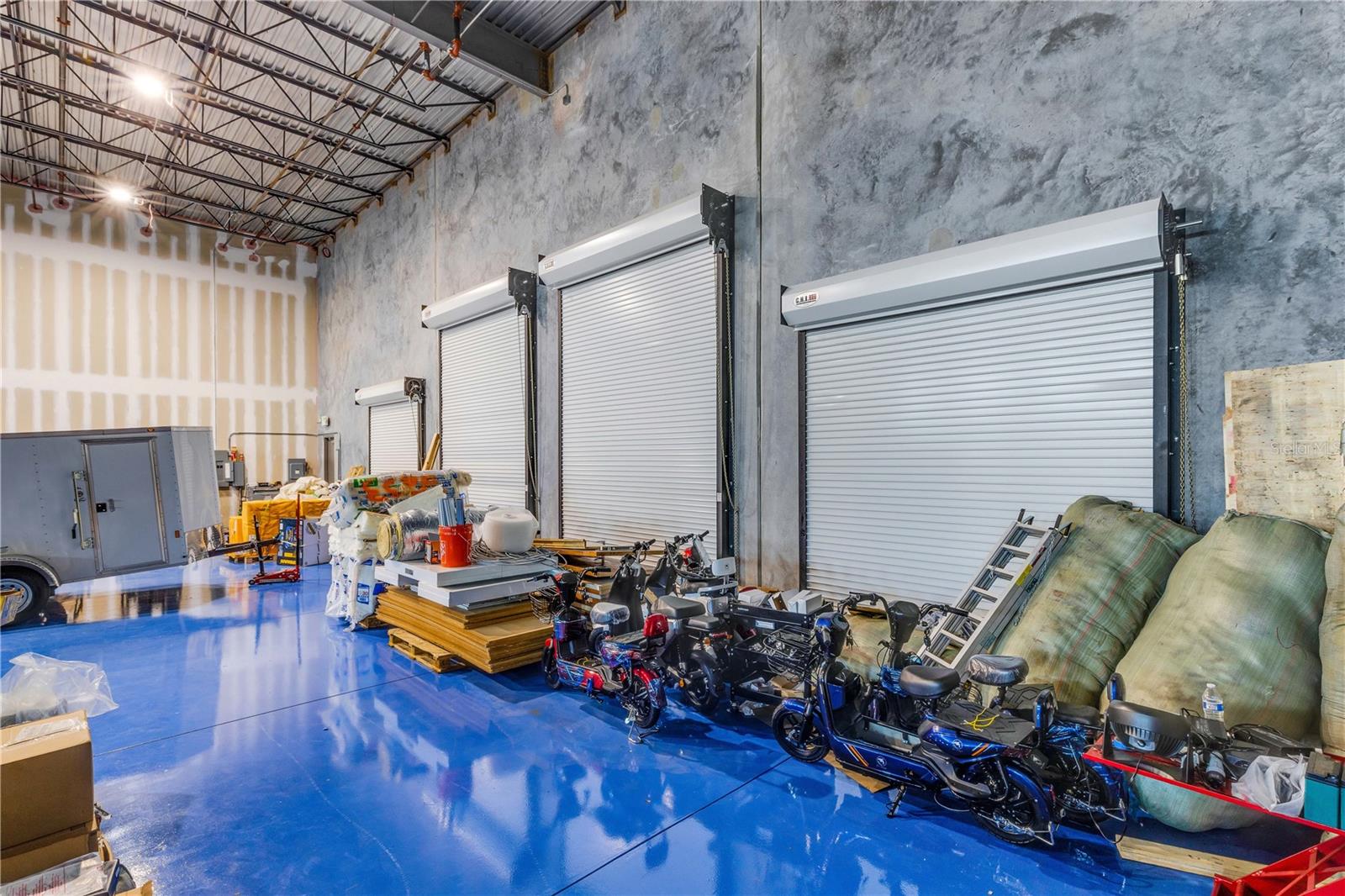 GATEWOOD CORPORATE CENTER COMM CON - Commercial Sale