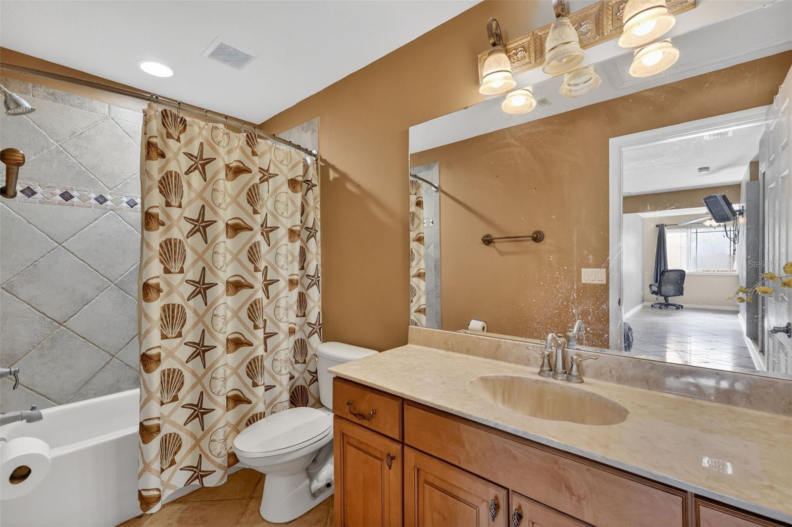 EDENS HAMMOCK - Residential