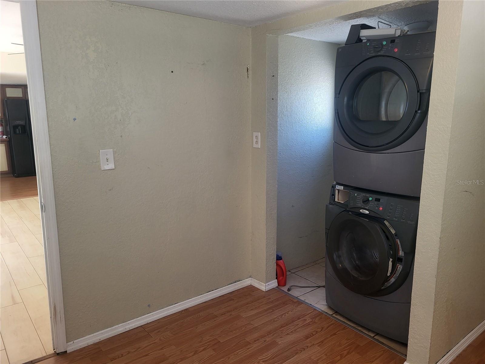 HOLIDAY VILLAGE CO-OP M/H UNREC - Residential