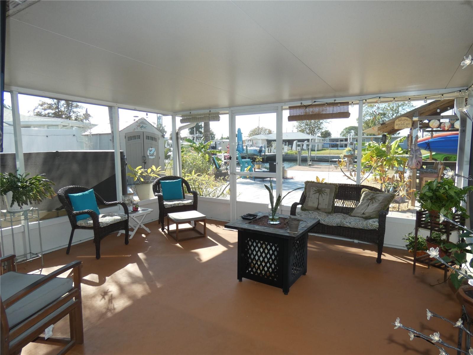 KILLARNEY SHORES GULF - Residential