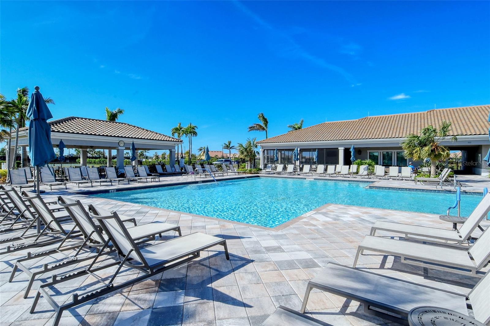 ISLANDWALK AT WEST VILLAGES PH 1A - Residential