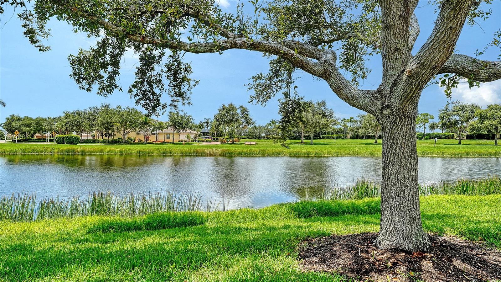 ISLANDWALK AT WEST VILLAGES PH 1A - Residential
