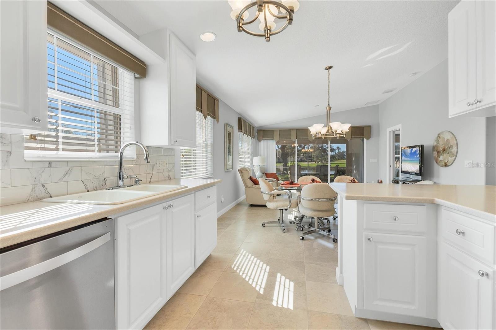 ISLANDWALK AT WEST VILLAGES PH 1A - Residential