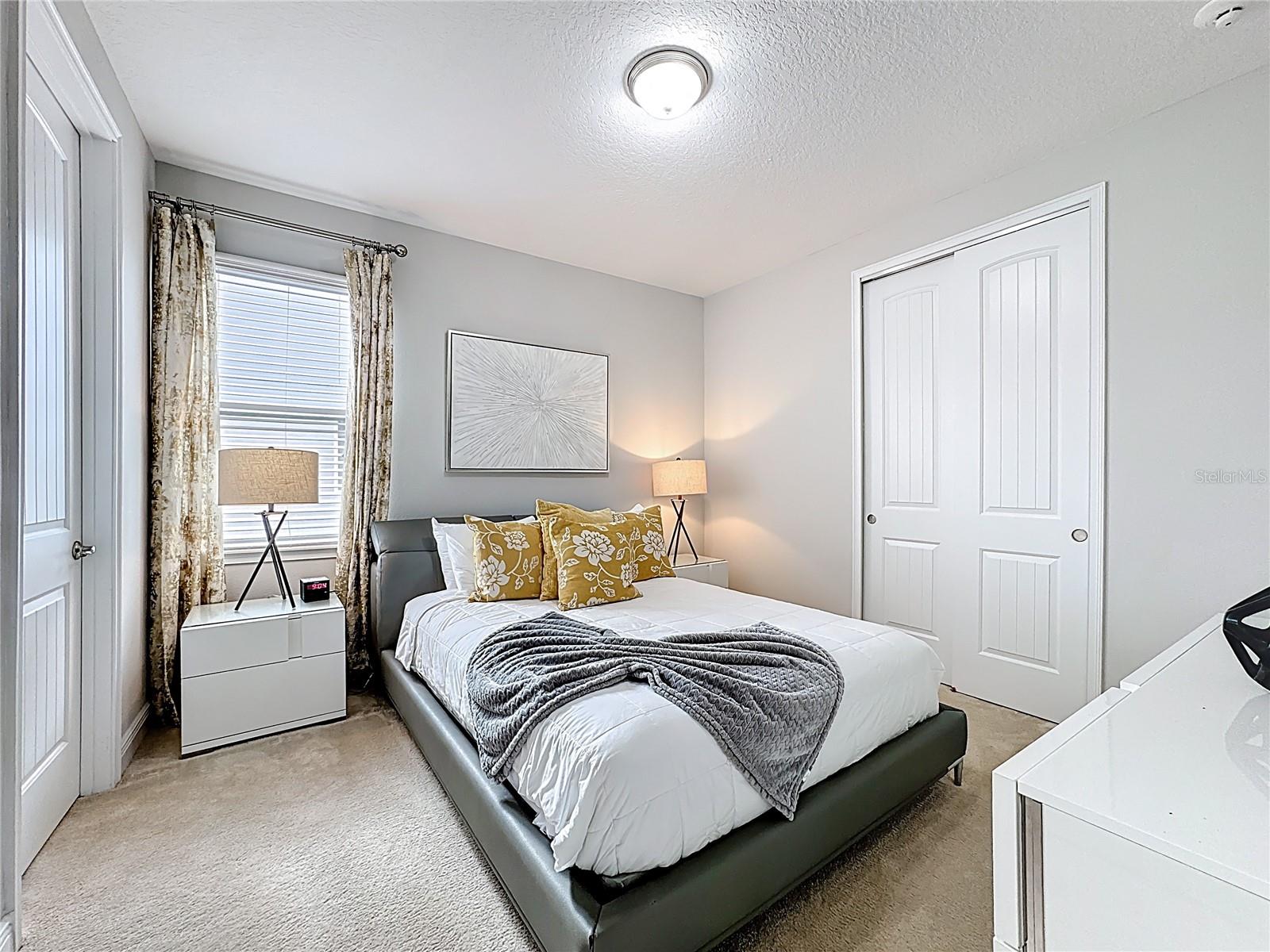 REUNION WEST PH 2 EAST - Residential Lease