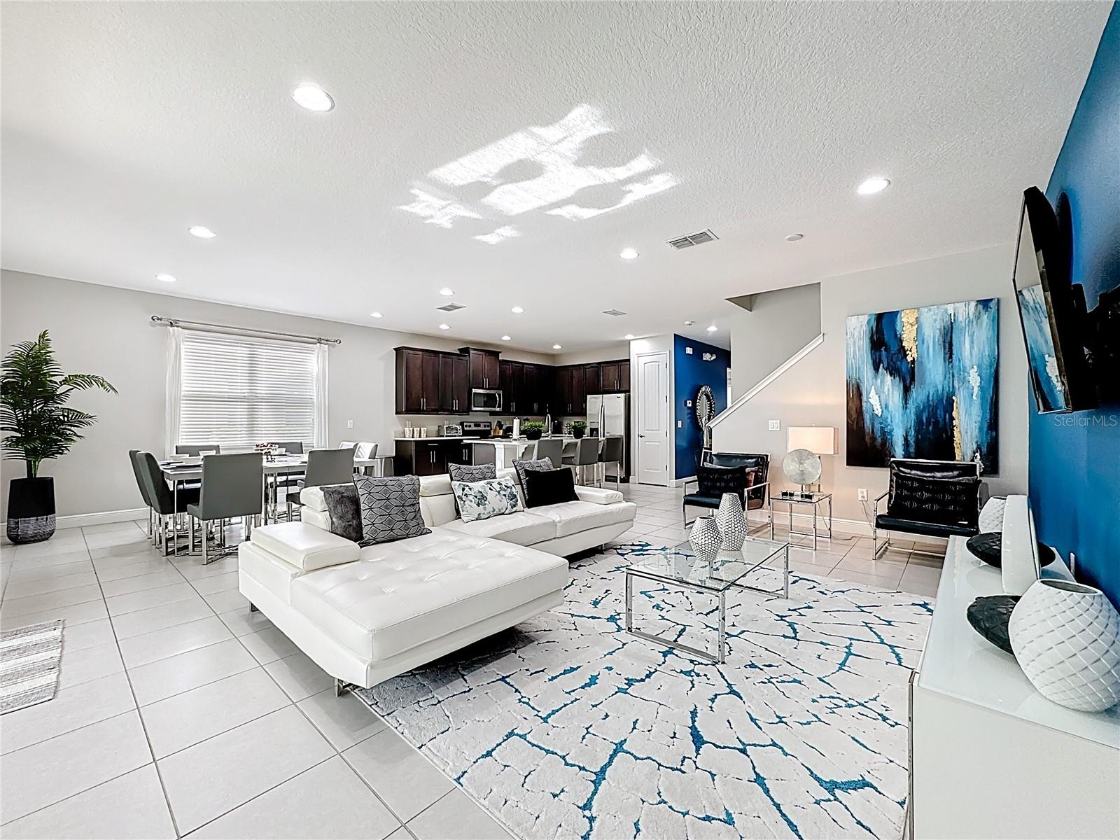 REUNION WEST PH 2 EAST - Residential Lease