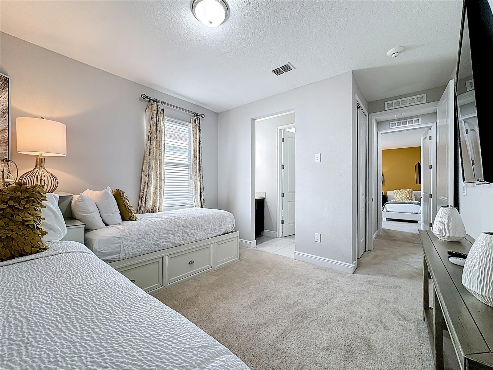 REUNION WEST PH 2 EAST - Residential Lease